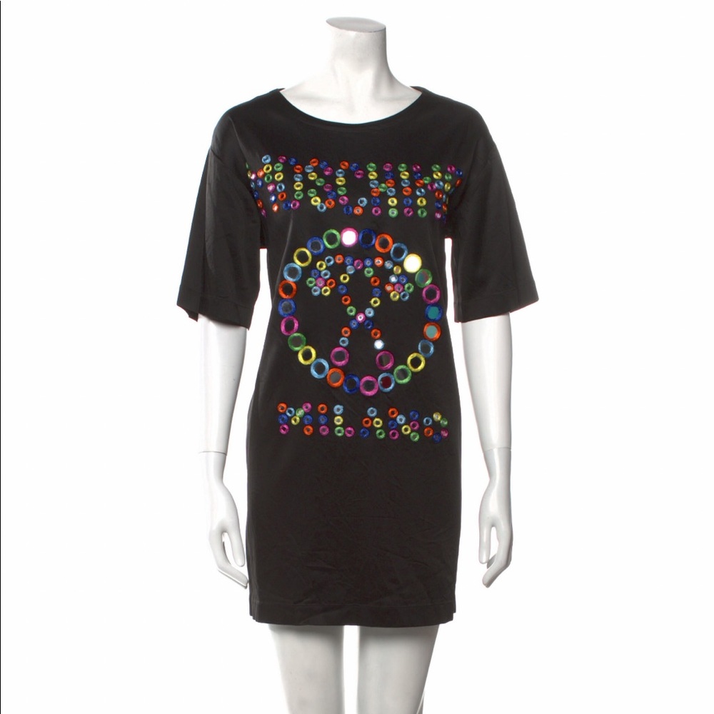 💯 authentic Moschino short dress wear once for three hours